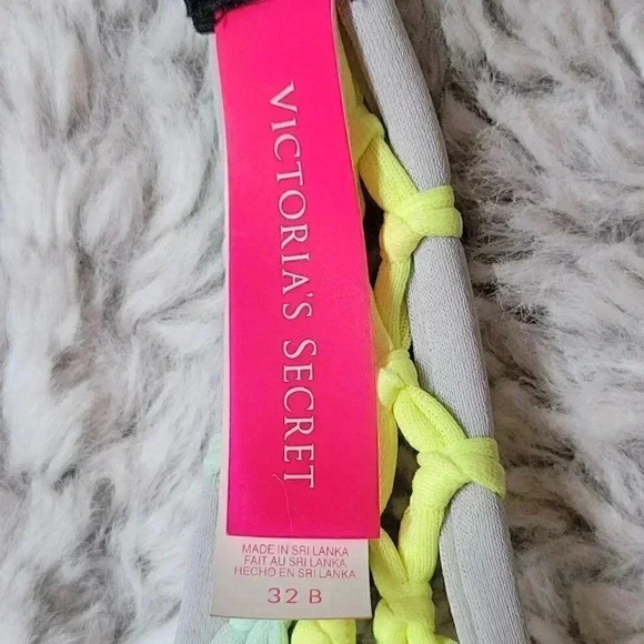 Victoria Secret Black Swim Top 32B - Picture 3 of 3